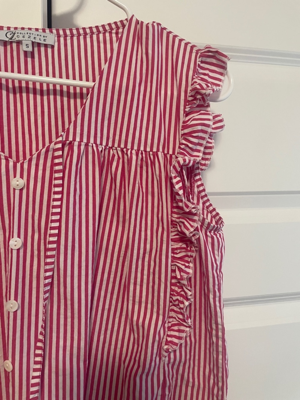 Button-Front Red & White Striped Ruffle Sleeve Blouse - Picture 4 of 5